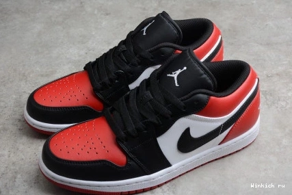 Low Toe Jordan Bred 1 1019